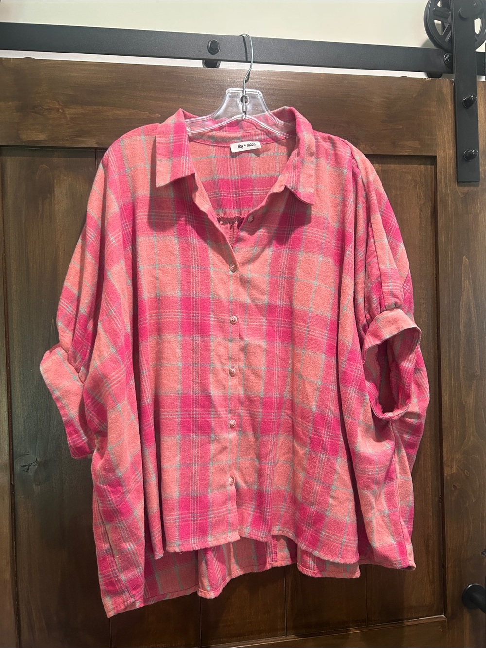 A25 Women's Oversized Pink Plaid Shirt - Size Medium